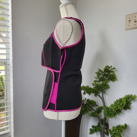 A Long Fit Waist Trainer Vest - Picture 2 of 16